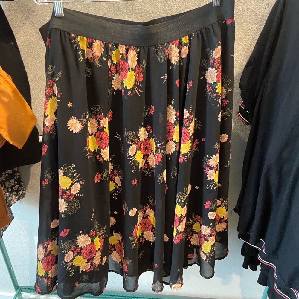 Torrid Floral Skirt 3X/4X